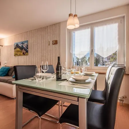 Atemberaubende Sicht Auf Eiger Nordwand Apartmán